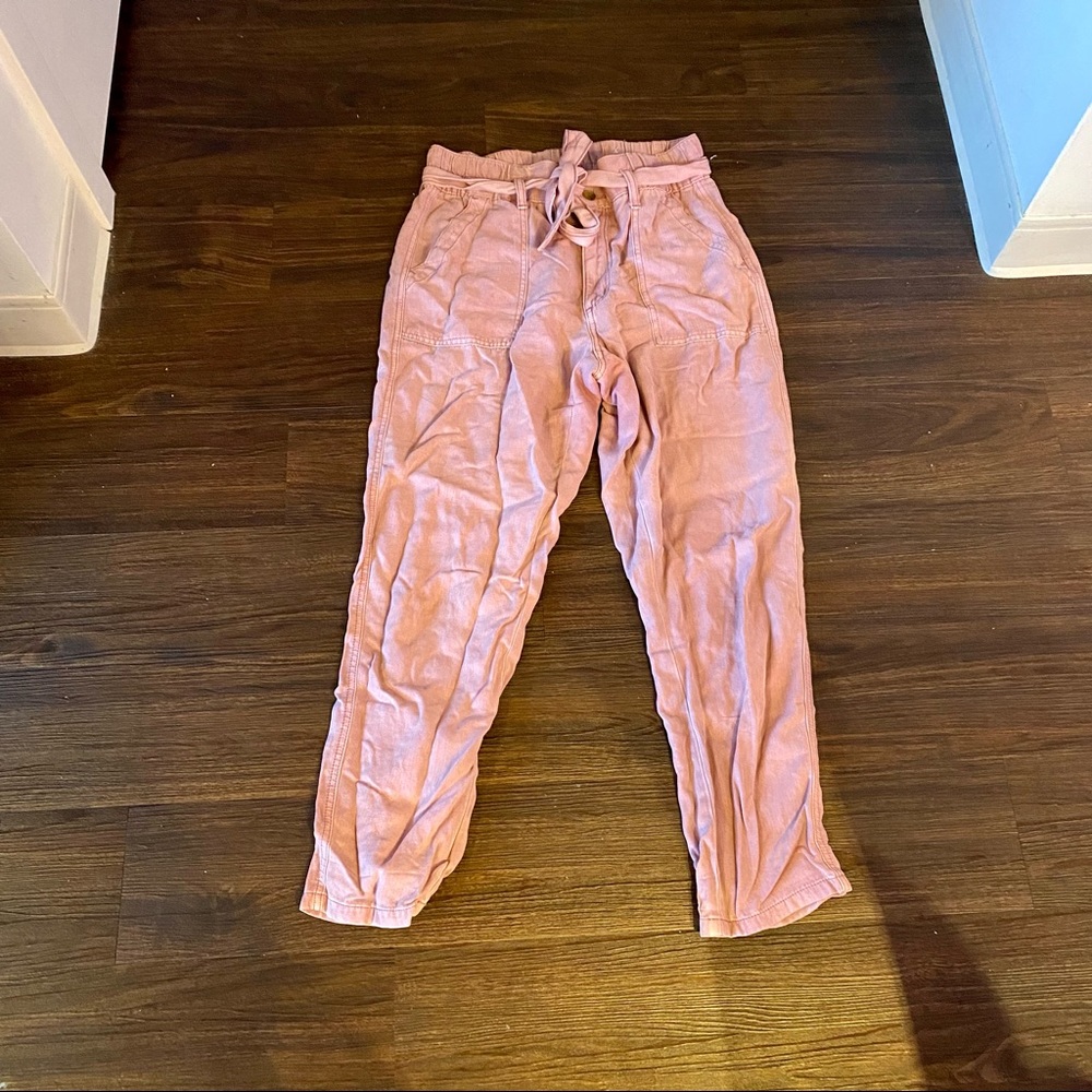 American Eagle pink pants size 8 regular